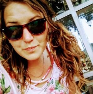 Meet your Posher, Lexi